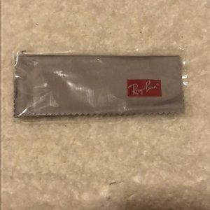 RAY-BAN Glasses wipe